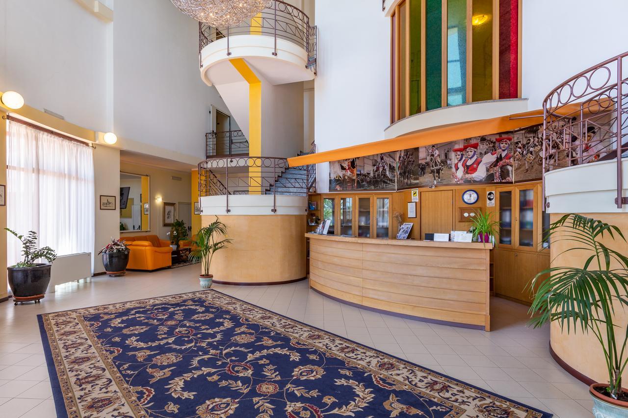 Rodia Inn Ористано Экстерьер фото